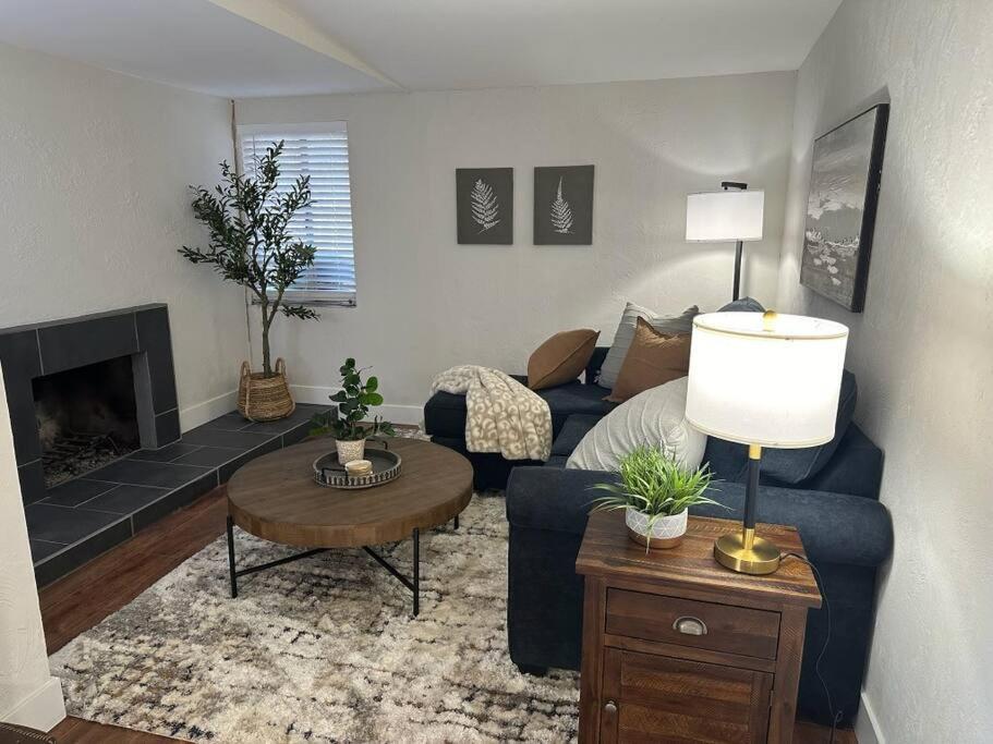 Cozy Mountain Escape Apartment ซอลต์เลคซิตี้ ภายนอก รูปภาพ